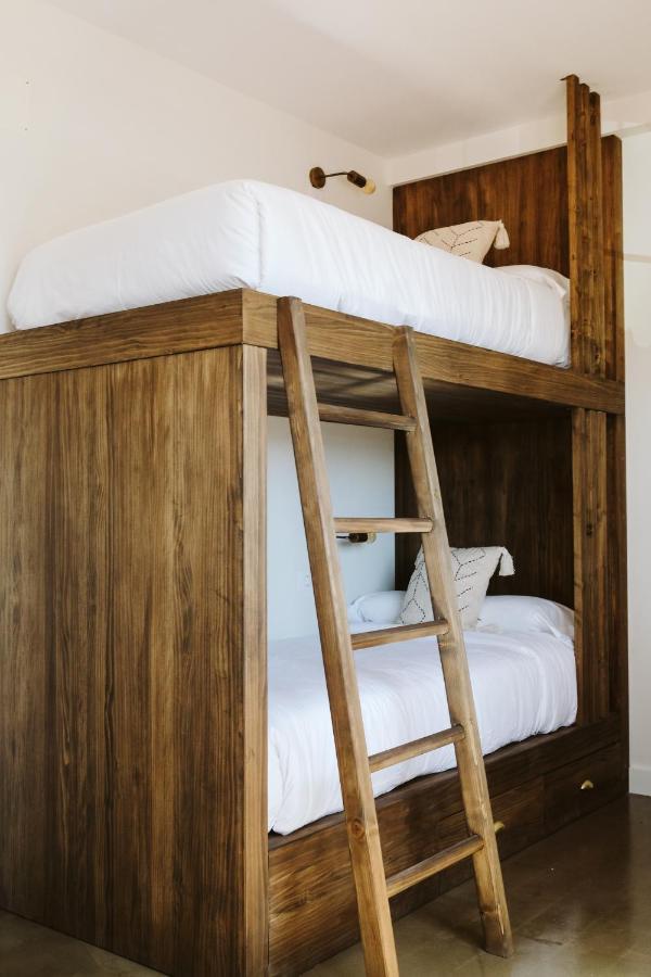Dreamsea Surf House Fuerteventura Vandrehjem Corralejo Eksteriør billede